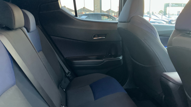 Toyota C-HR 1.8 Hybrid Dynamic 5dr CVT Hybrid Hatchback